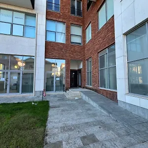 Thyamis Apartment